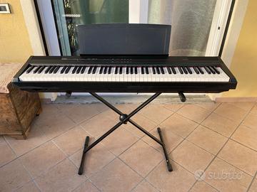 Pianoforte digitale YAMAHA p-105b