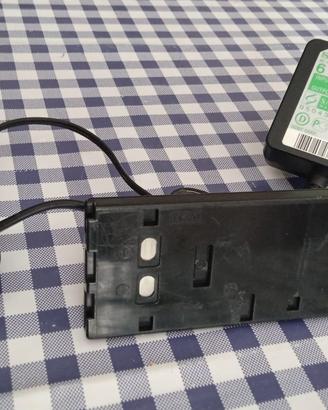 Adattatore sony  AC-ES608K3
