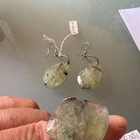 Set orecchini e anello pietra  di prehinite