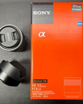 Sony SEL55F18Z FE 55mm f/1.8 ZA Sonnar T Lens per