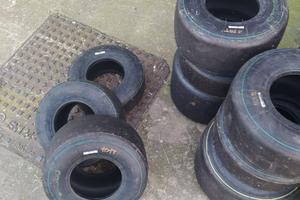 Gomme da kart ufficiale