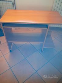 tavolo porta computer