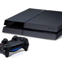 Sony PlayStation 4 500GB +  2 Controller + giochi