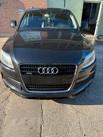 PEZZI RICAMBI PER AUDI Q7 3.0 TDI DEL 2009