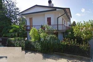 Immobile in asta di 335 m² con 4 locali e box auto