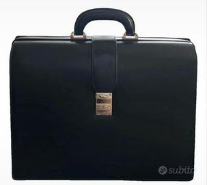 Montblanc 24 h in pelle