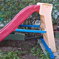 Scivolo per giardino