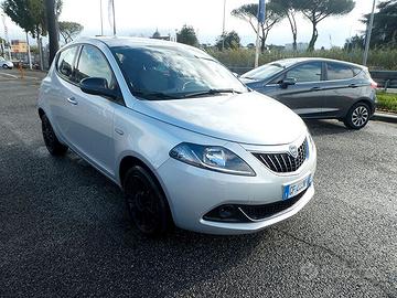 Lancia Ypsilon 1.0 FireFly 5 porte S&S Hybrid Ecoc