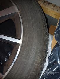 GOMME E CERCHI TOYOTA  RAV 4 -- 235.55.18