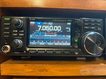 Radioamatori Icom ic-7300
