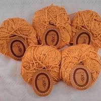 Filato di cotone lino firmato Trussardi