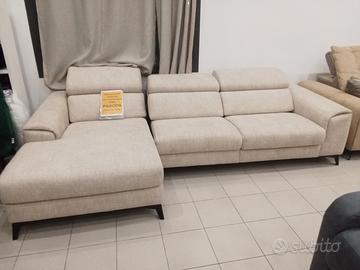 divano nuovo 