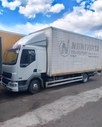 DAF lf 45 180 motore 6 cilindri  