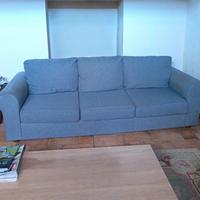 divano grigio Conforama