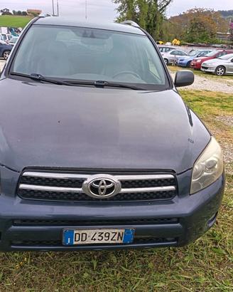 TOYOTA RAV4 2006 2.2 D-4D 177 CV Luxury PELLE NAVI