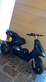 Aprilia sr