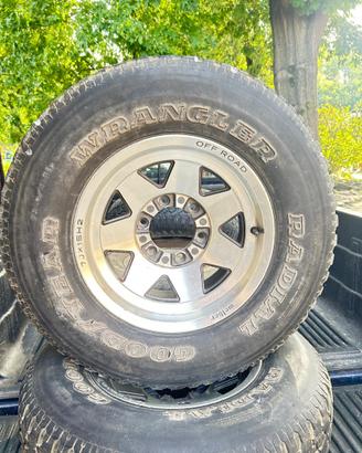 Cerchi Melber 7J x 15 H2 per Nissan King Cab