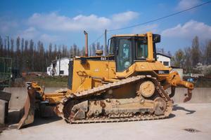CATERPILLAR D6M XL