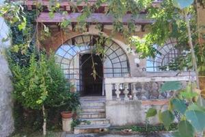 Casa indipendente di 170 m² con più di 5 locali a 
