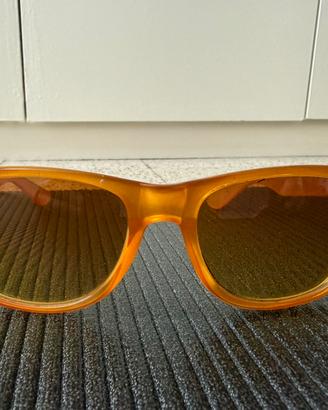 Occhiali da sole vintage