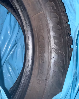Gomme Invernali 205/55/16