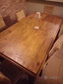 tavolo con sei sedie