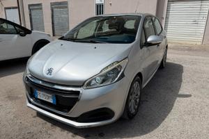 Peugeot 208 1.6 75cv