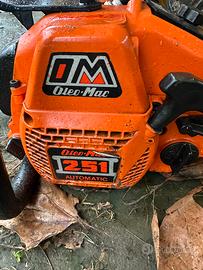 Oleo mac 251 perfettamente funzionante