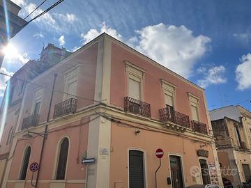 Centro storico indipendente 4 vani