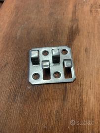 CLIPS PER DECKING in acciaio