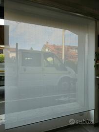 Tenda a rullo bianca