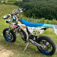 TM 125 SMR MOTARD 2T,  OMOLAGO DUE POSTI ANNO 2021