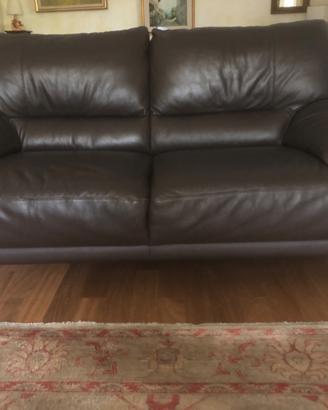 N. 2 Divani in pelle  per soggiorno