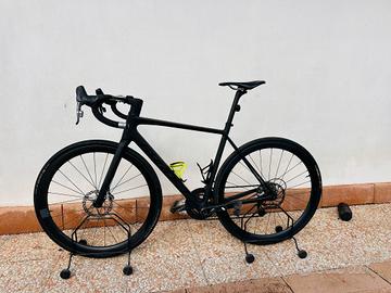 bici da corsa Garnet Vardar 