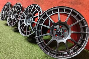 Cerchi Audi A3 TT VW Golf Seat Skoda MG 7x17 ET45