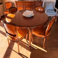 Tavolo in stile allungabile