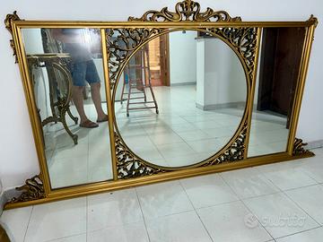 Specchiera Classica con Cornice Dorata Intagliata