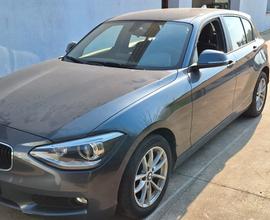 BMW Serie 1118d danneggiata - 2015