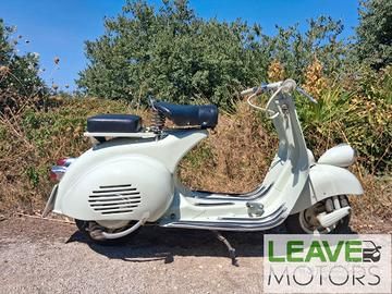 Piaggio Vespa 125 VM1T (M1573)