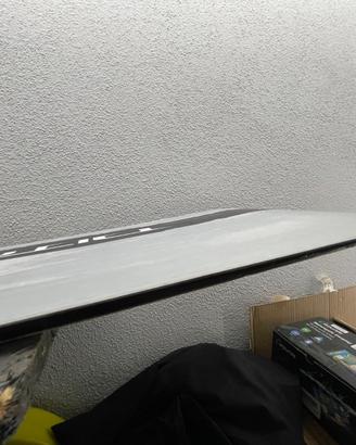 Snowboard Nitro 155 cm – Lamine e sciolina fatte –