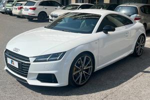 Audi TT Coupe 2.0 tfsi S line quattro s-tronic