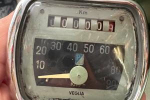 Conta km veglia vespa faro basso