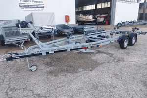 RIMORCHI ELLEBI 3500kg 26/30 PIEDI IN PROMO
