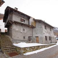 Casa indipendente a brissogne - da ristrutturare