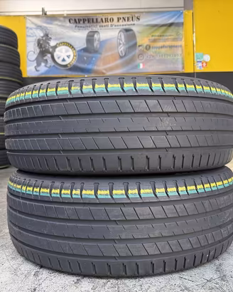 2 Gomme Michelin 235/65R17 104W Estive 70% Residui