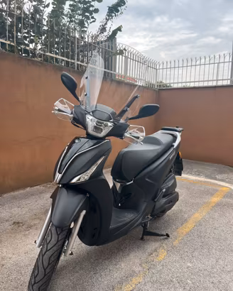 KYMCO PEOPLE S 200 – 4.400 KM – PERFETTE CONDIZION