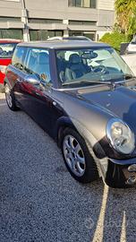 Mini Cooper Parkline