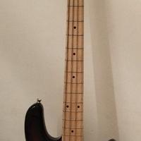 Basso Harley Benton tipo Musicman Stingray modded