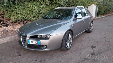 Alfa romeo 159 - 2012