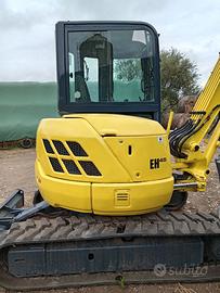 Vendita escavatore NEW HOLLAND eh 45